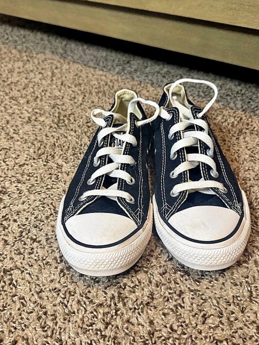 Converse Chuck Taylor All Star Ox Black & White Youth size US 3